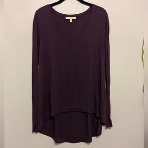 Express one eleven purple v neck long sleeve top